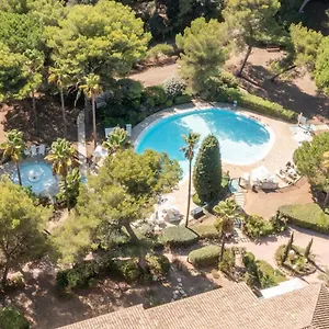 Aparthotel La Badine 5p Piscine Clim Jacuzzi Parc Luxuriant, Hyères
